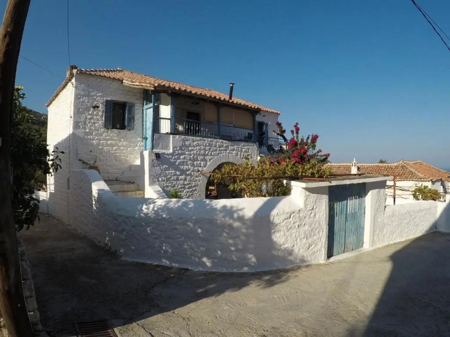 Lovely traditionnal house with sea view