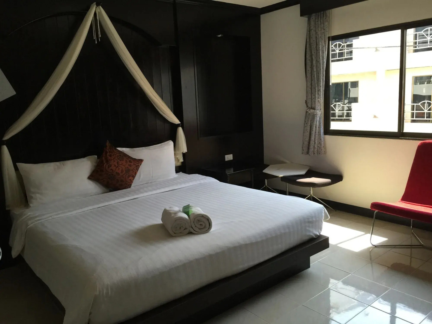 The Bird Cage Patong Guesthouse