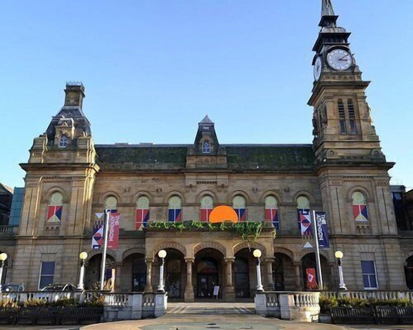 Beach House - Penthouse 3 Bed Apartment