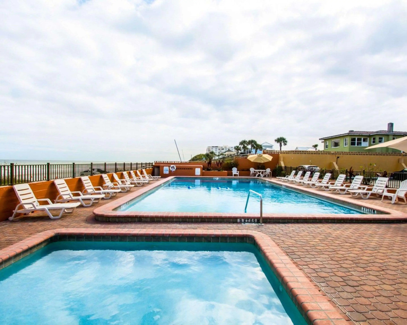 Comfort Inn & Suites Ormond Beach Oceanfront