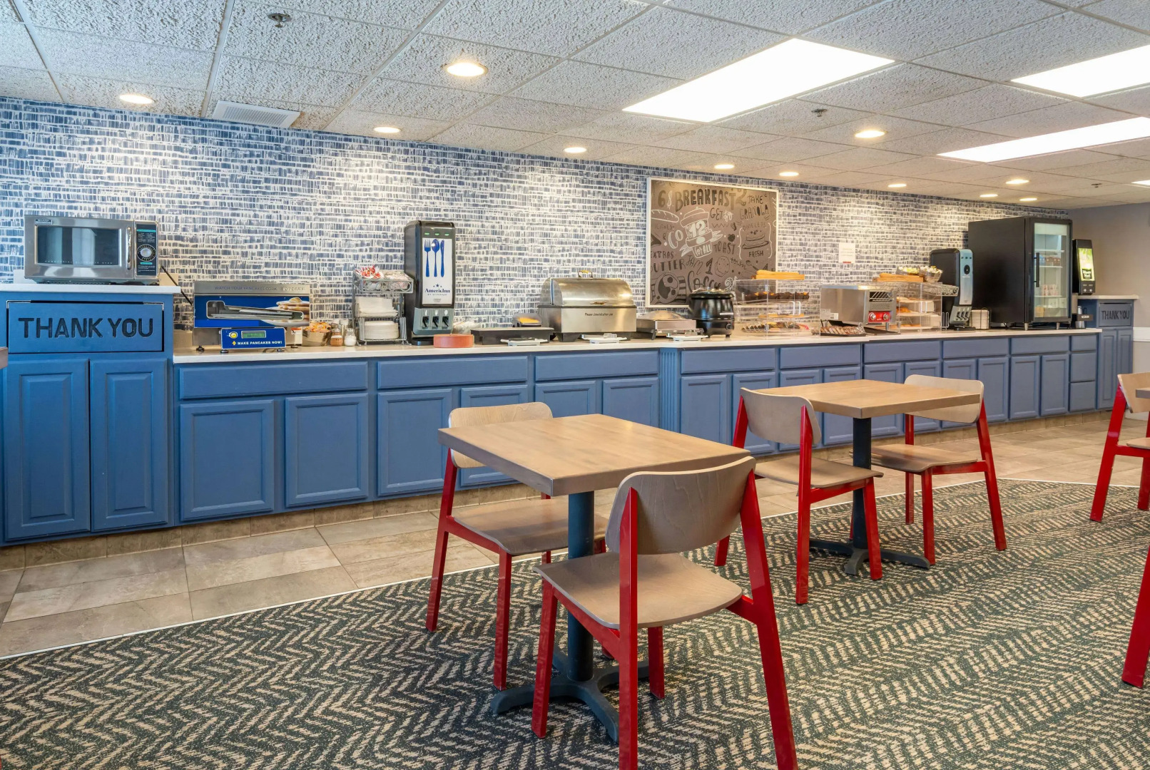 AmericInn by Wyndham Valley City - Conference Center