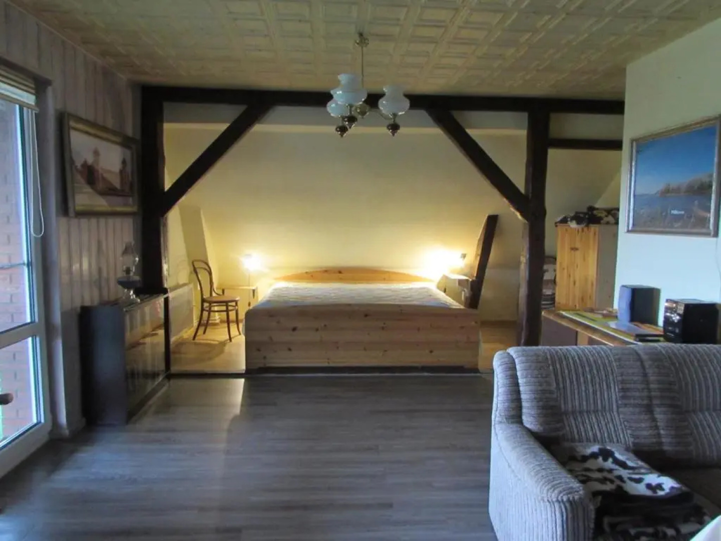 FeWo mit Boot, Zimmermann