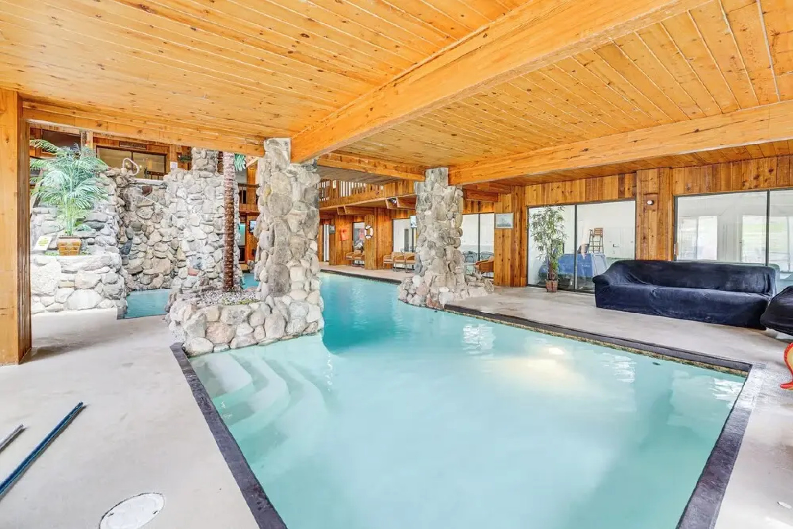 Bloomfield Retreat w/ Pool: 6 Mi to Riverside Park