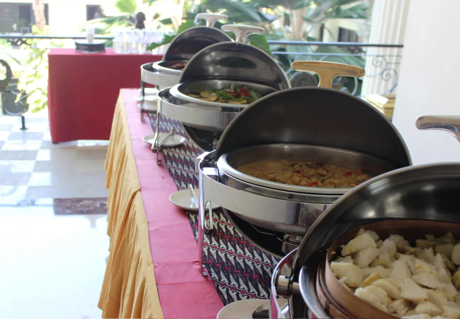 The GRAND PALACE Hotel - YOGYAKARTA