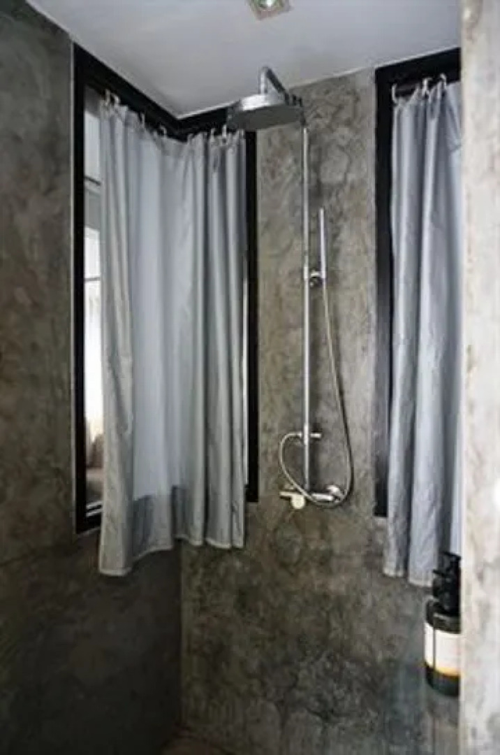 The Herbs By The Sea