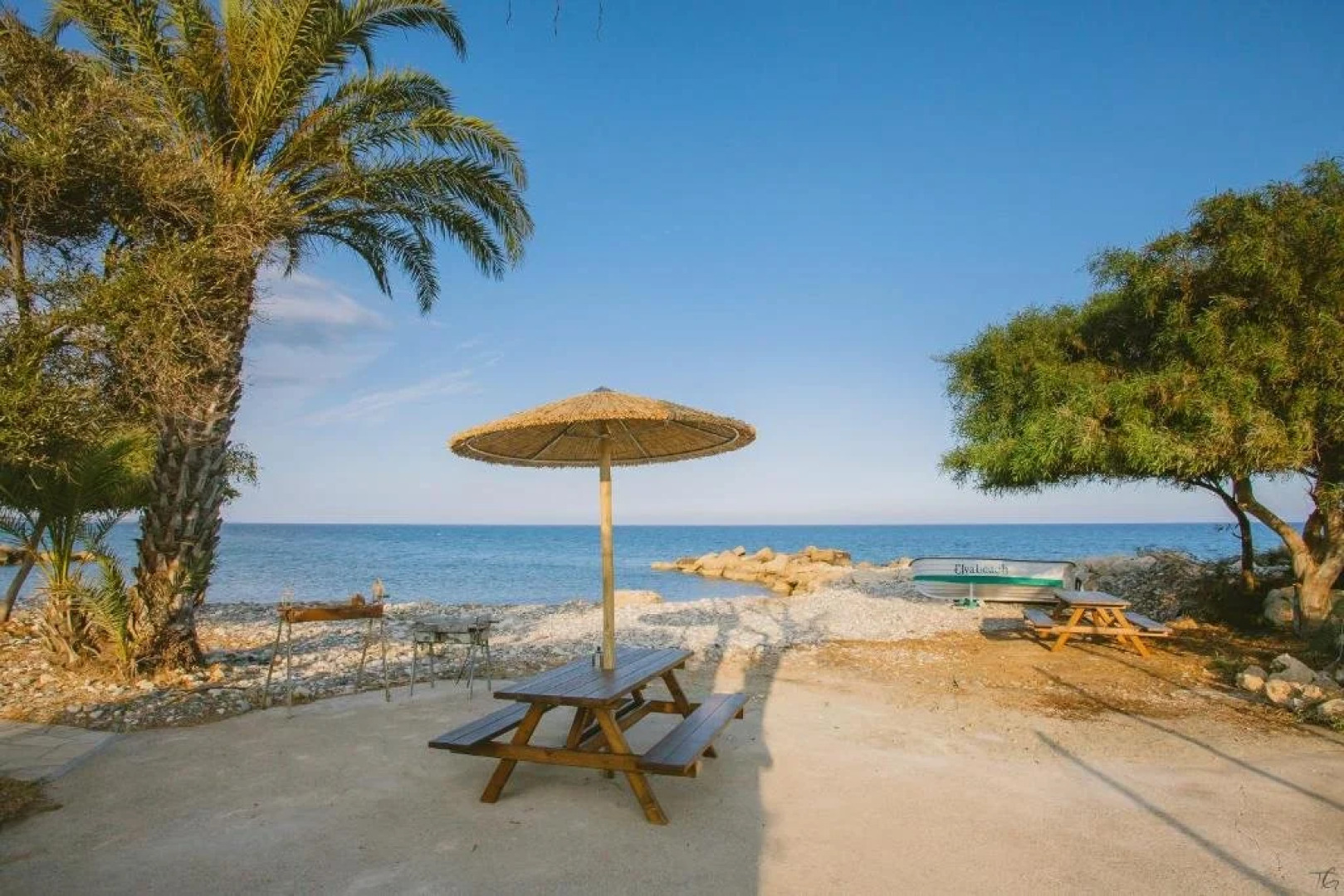 Elya Beach Luxury Suites