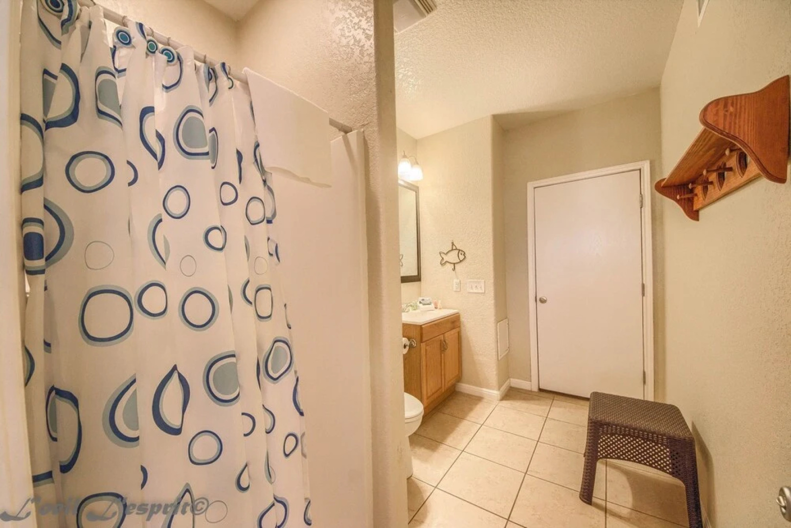 Cowboy Lodge Rr94404 #4 4 Bedroom Home by RedAwning