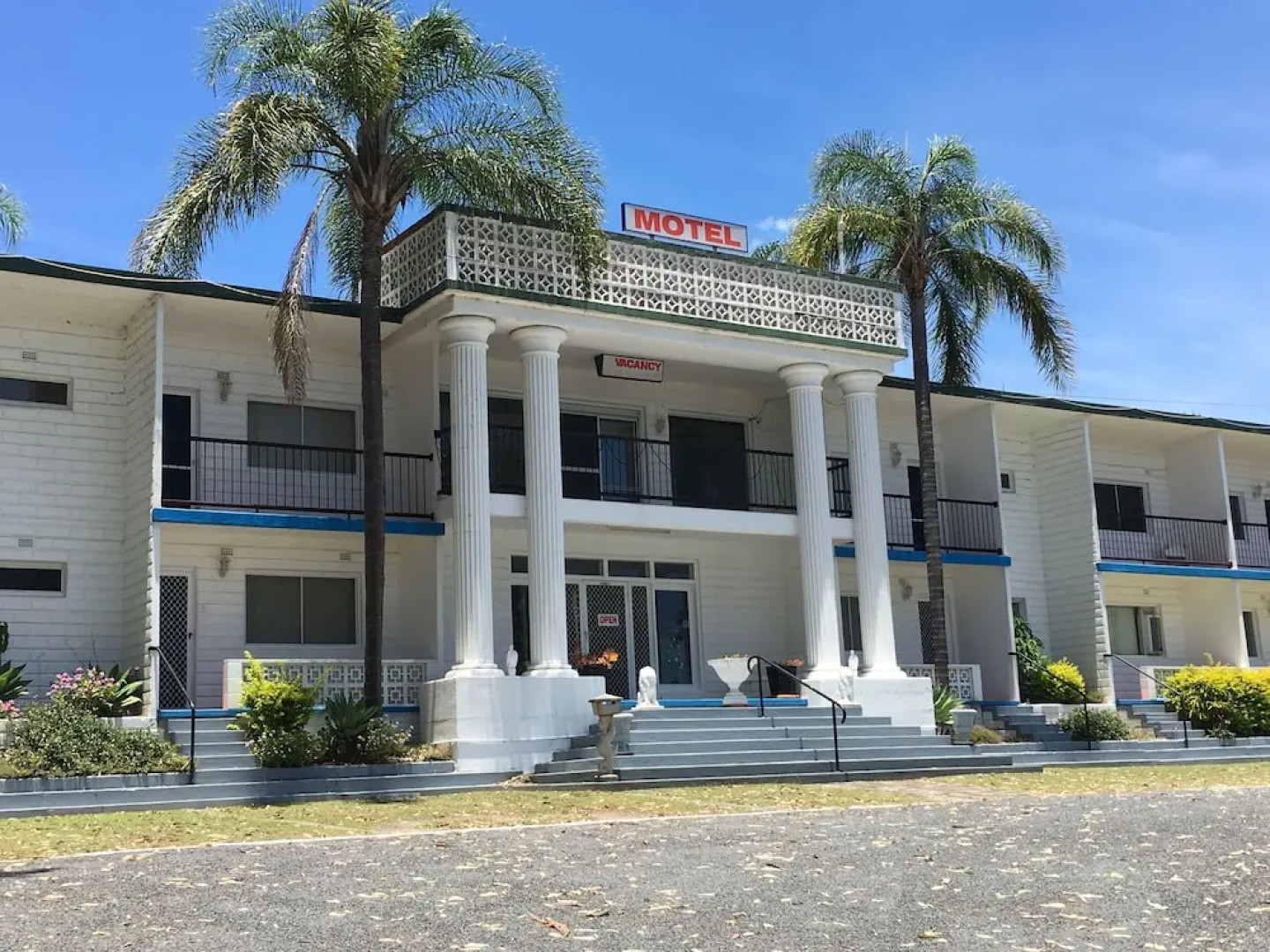 Plantation Retro Motel Tyndale