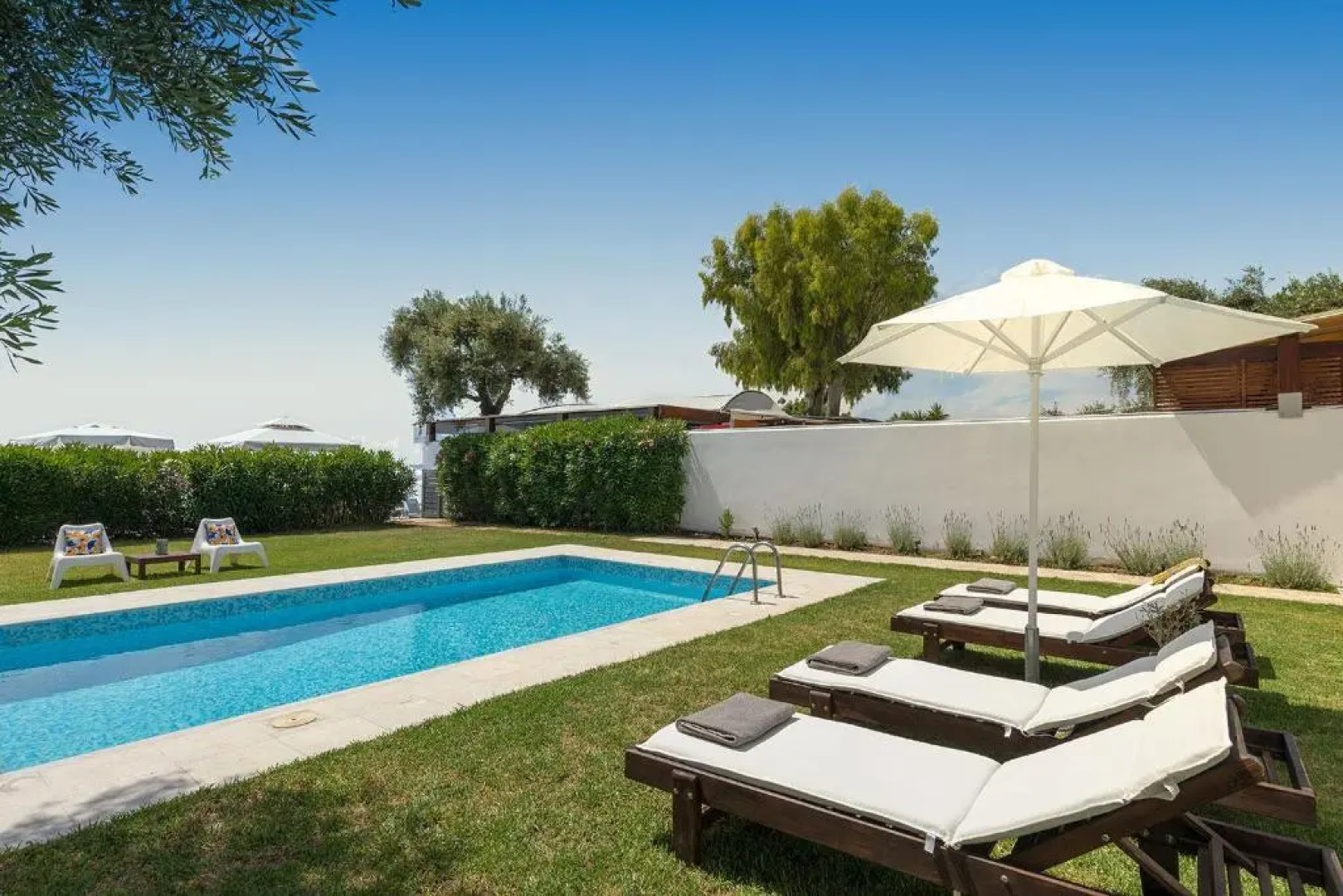 Villa Piedra Del Mar Beachfront by Villa2be