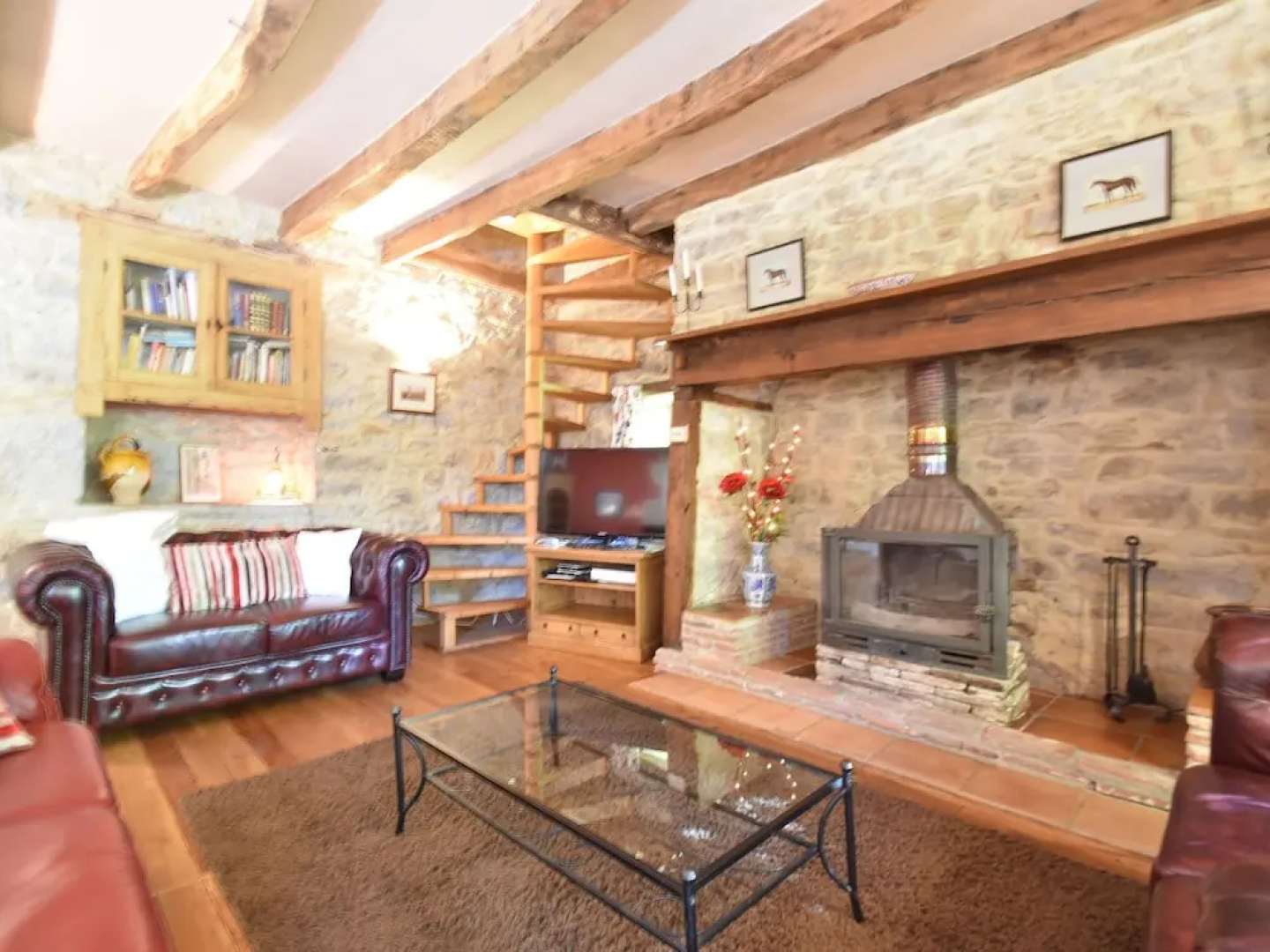 Cosy Authentic Holiday Home With Private Swimming Pool and Garden in Southern France