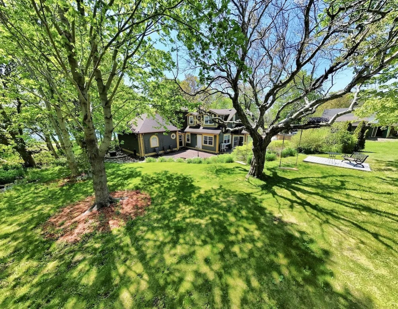 Belle View Manor Inn