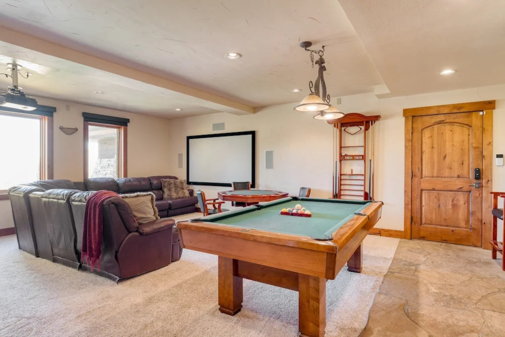 Topaz Estate by Avantstay Luxe Home, Pool + View