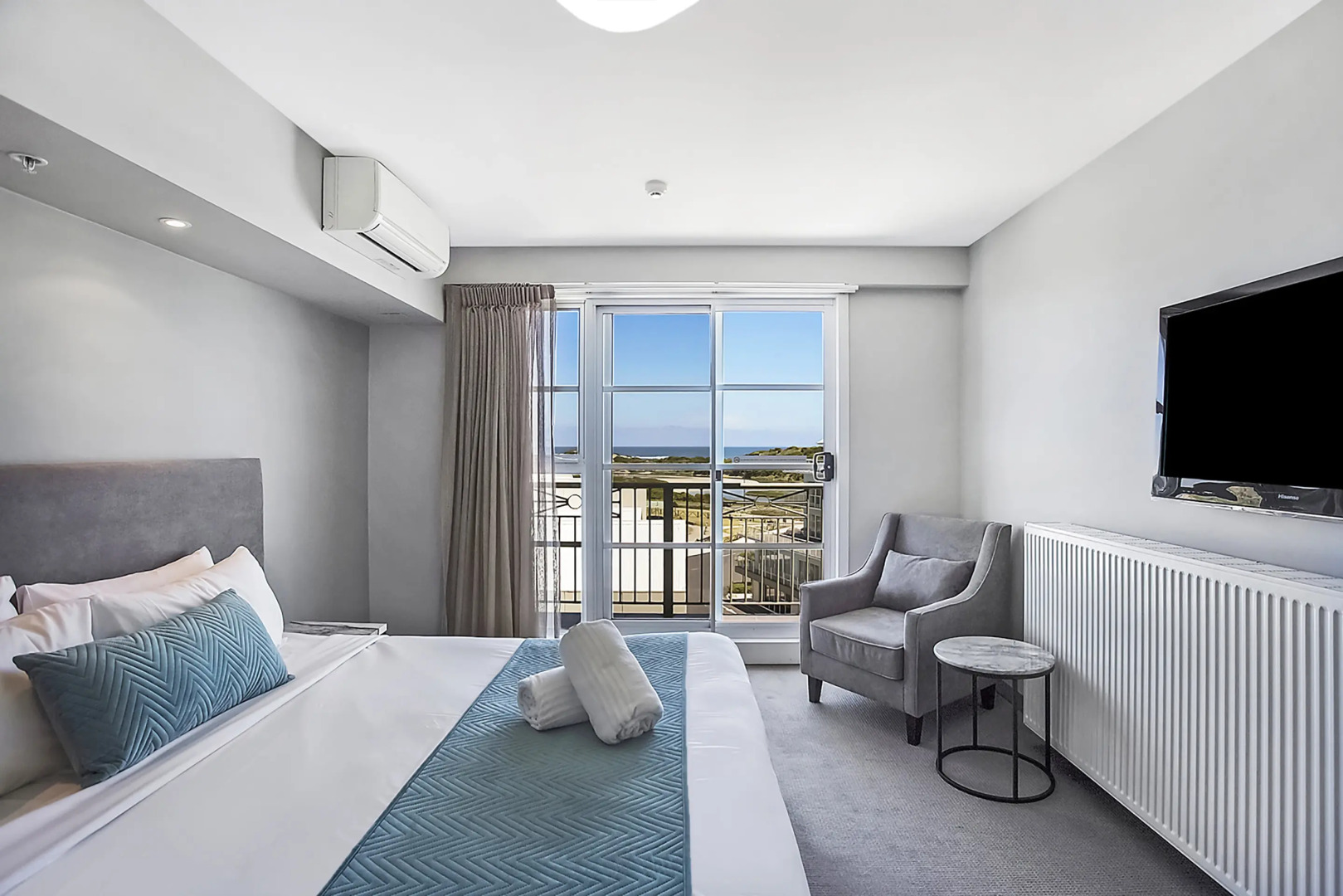 Deep Blue Hotel & Hot Springs