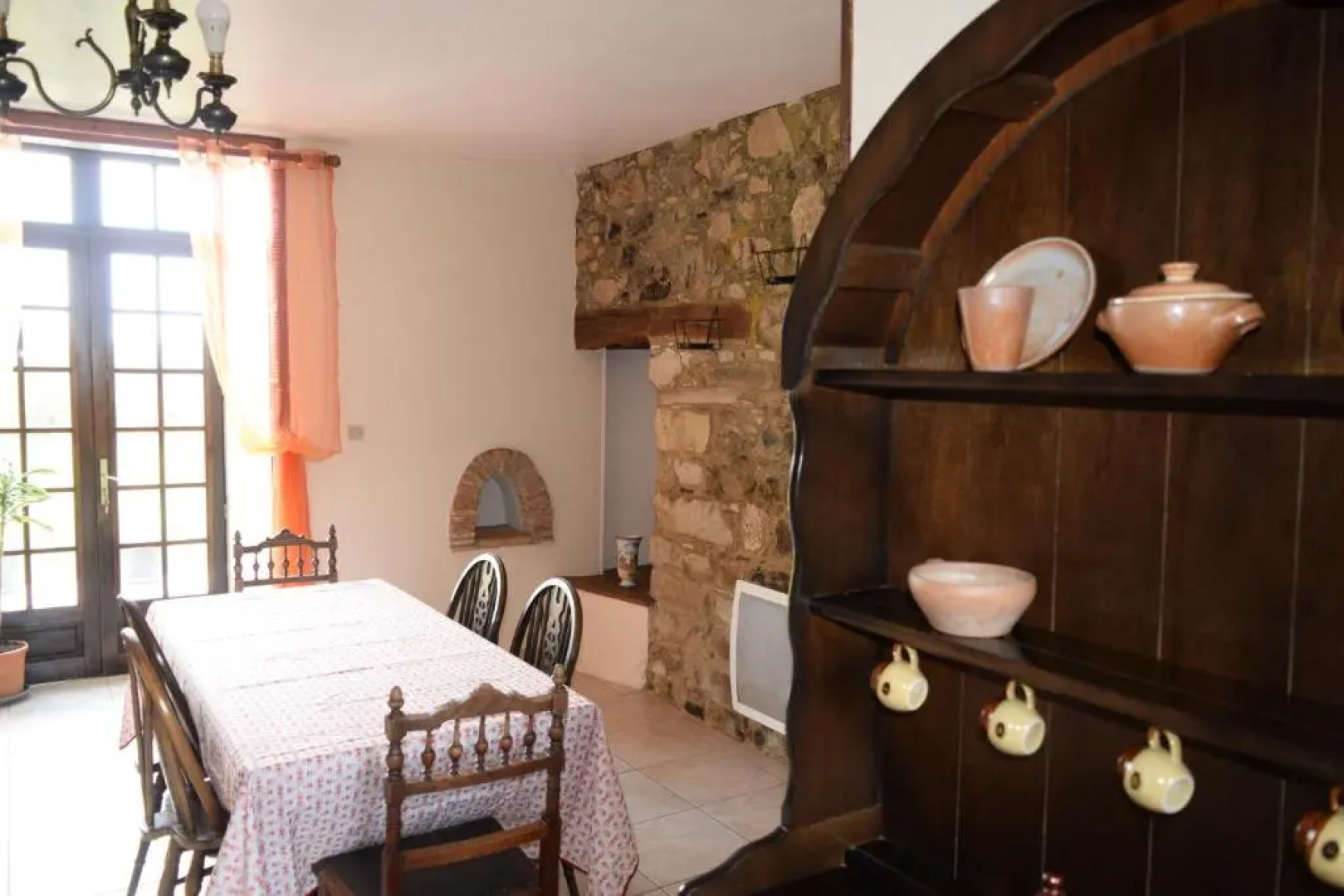 Manoir Courtyard cottage rental Vendee