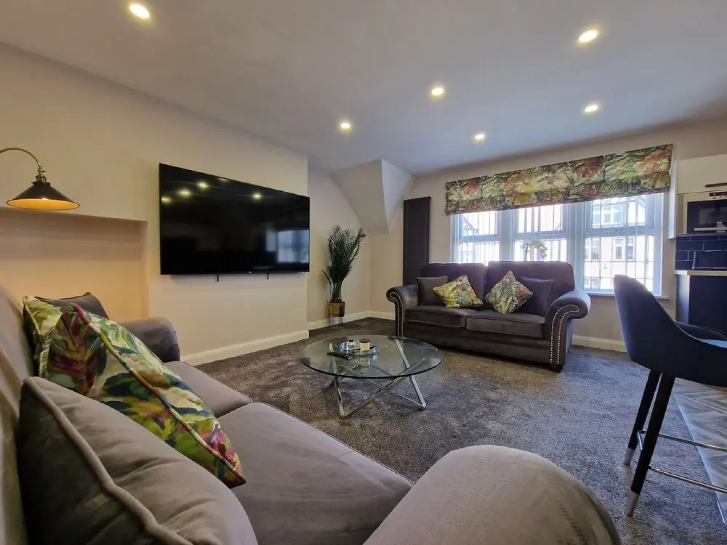 Dysa Clifton Apartments