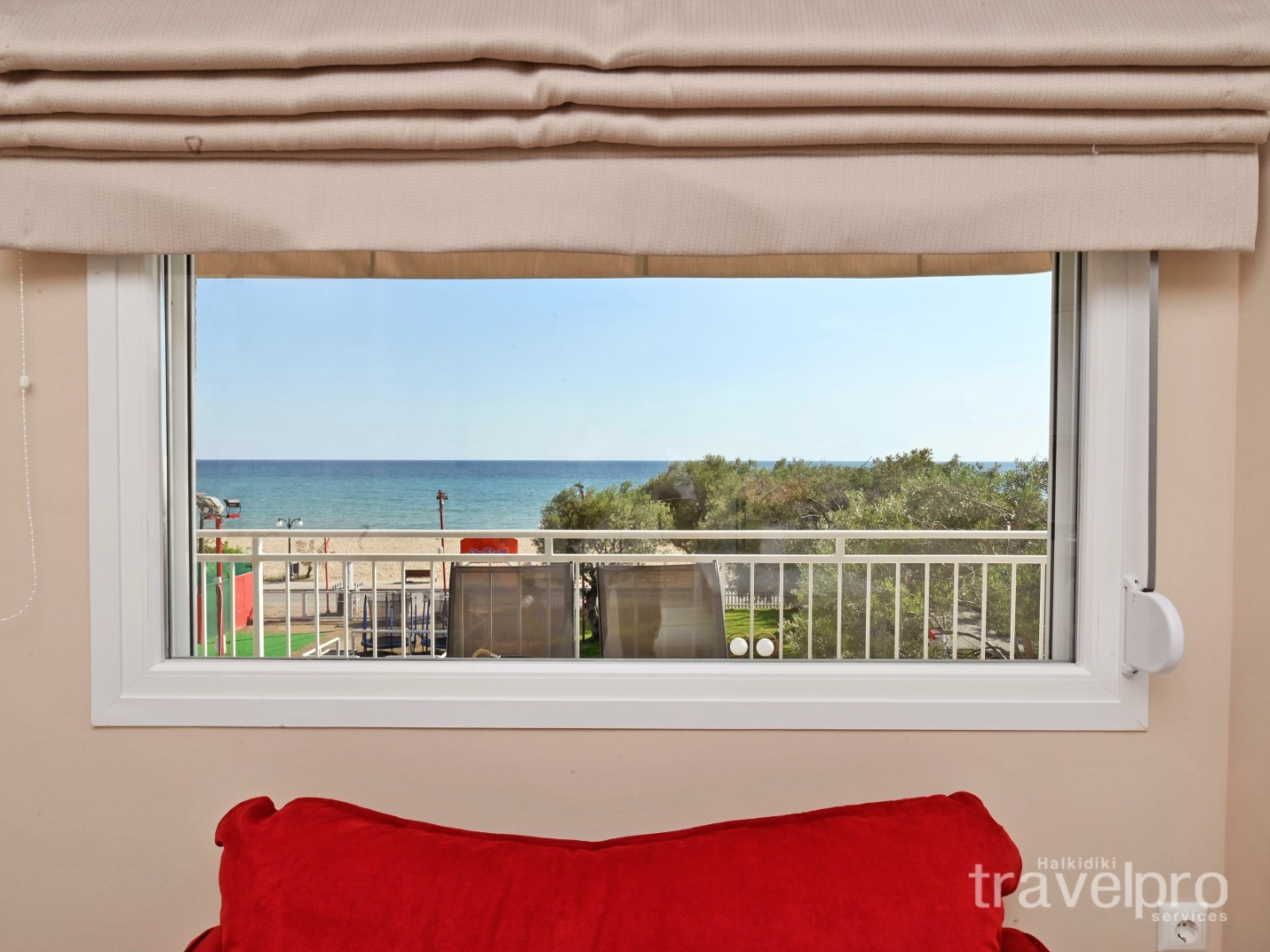 Sabbia Seafront Apartment  2 by TravelPro Serv...