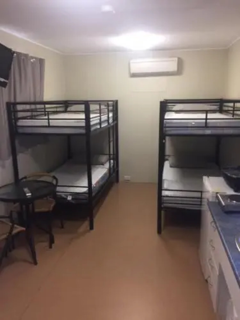 Sunset Top Tourist Park