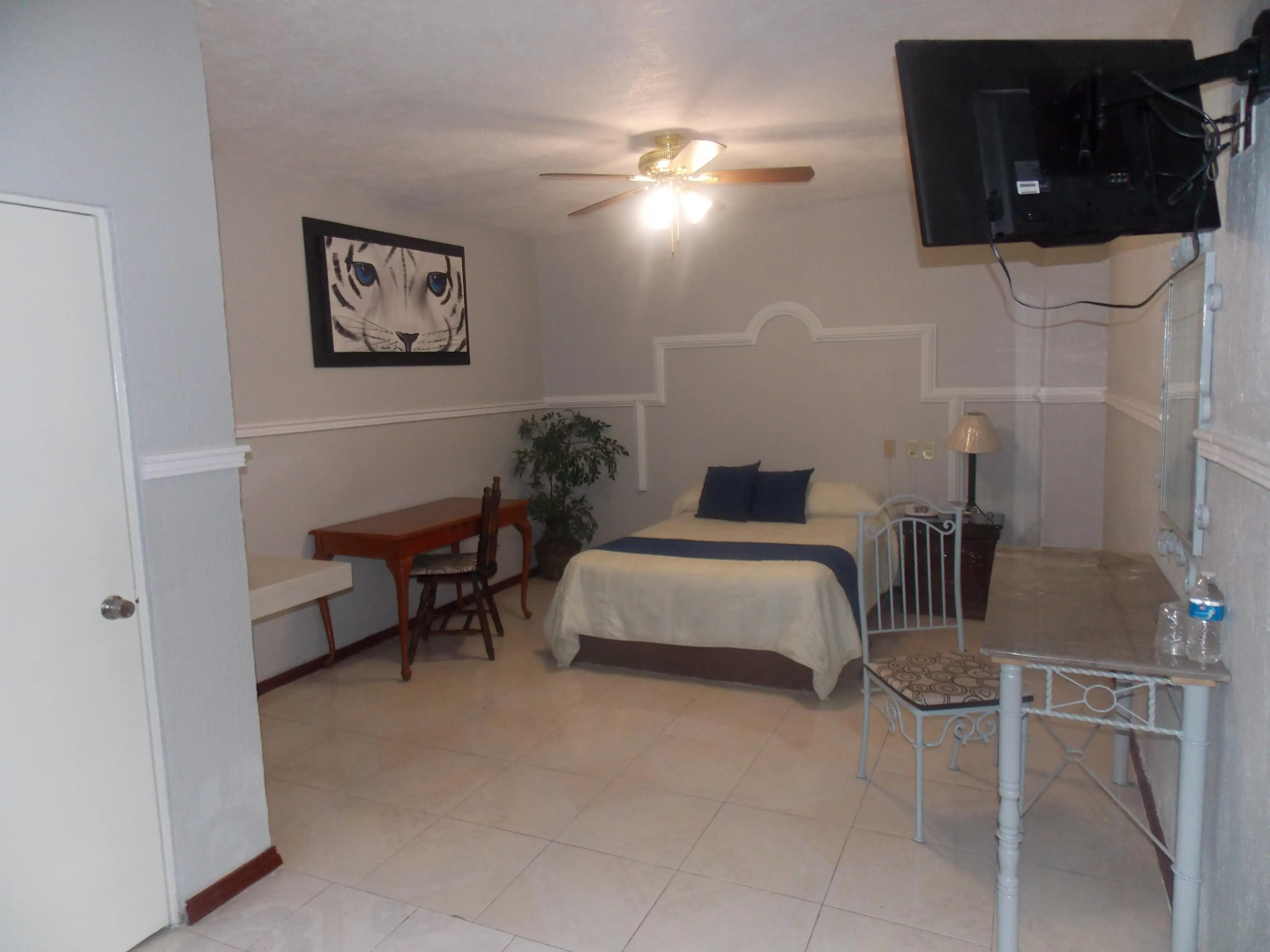 Hotel GYA Express