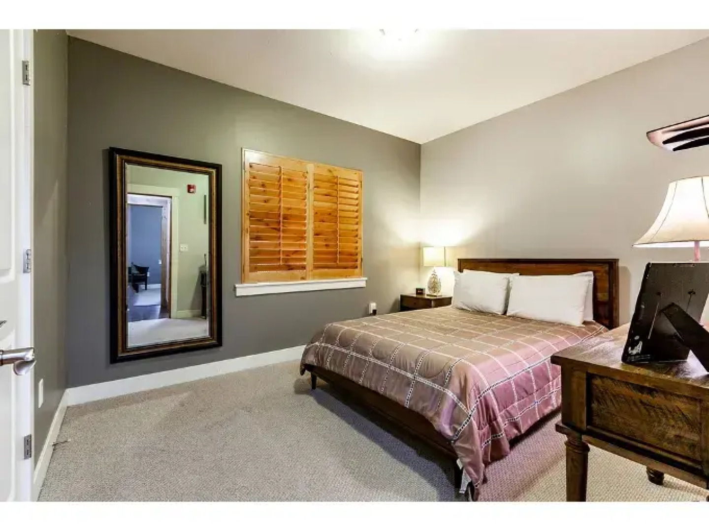 All Seasons Resort Lodging-Bear Hollow Village