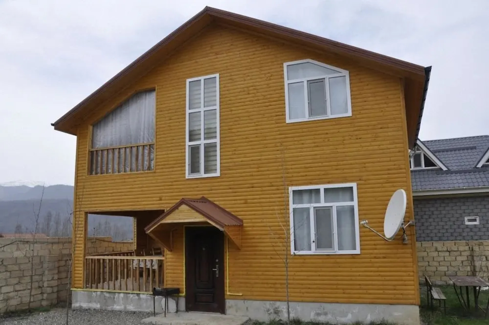 Qechresh Villa Lux