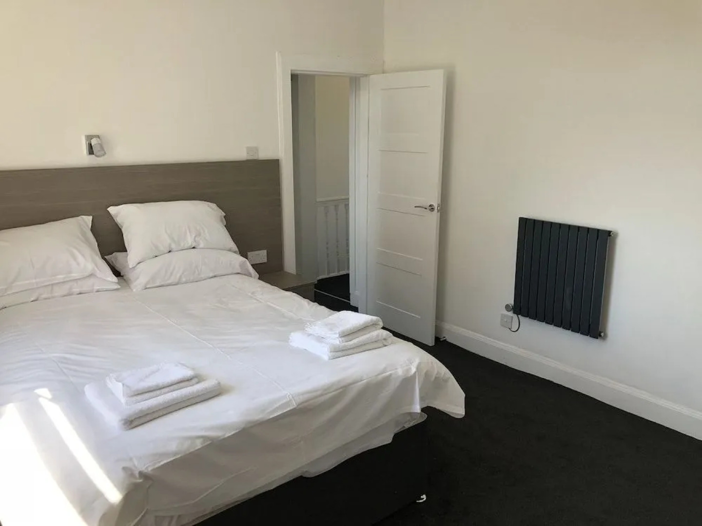 Glasgow Airport Holiday Home