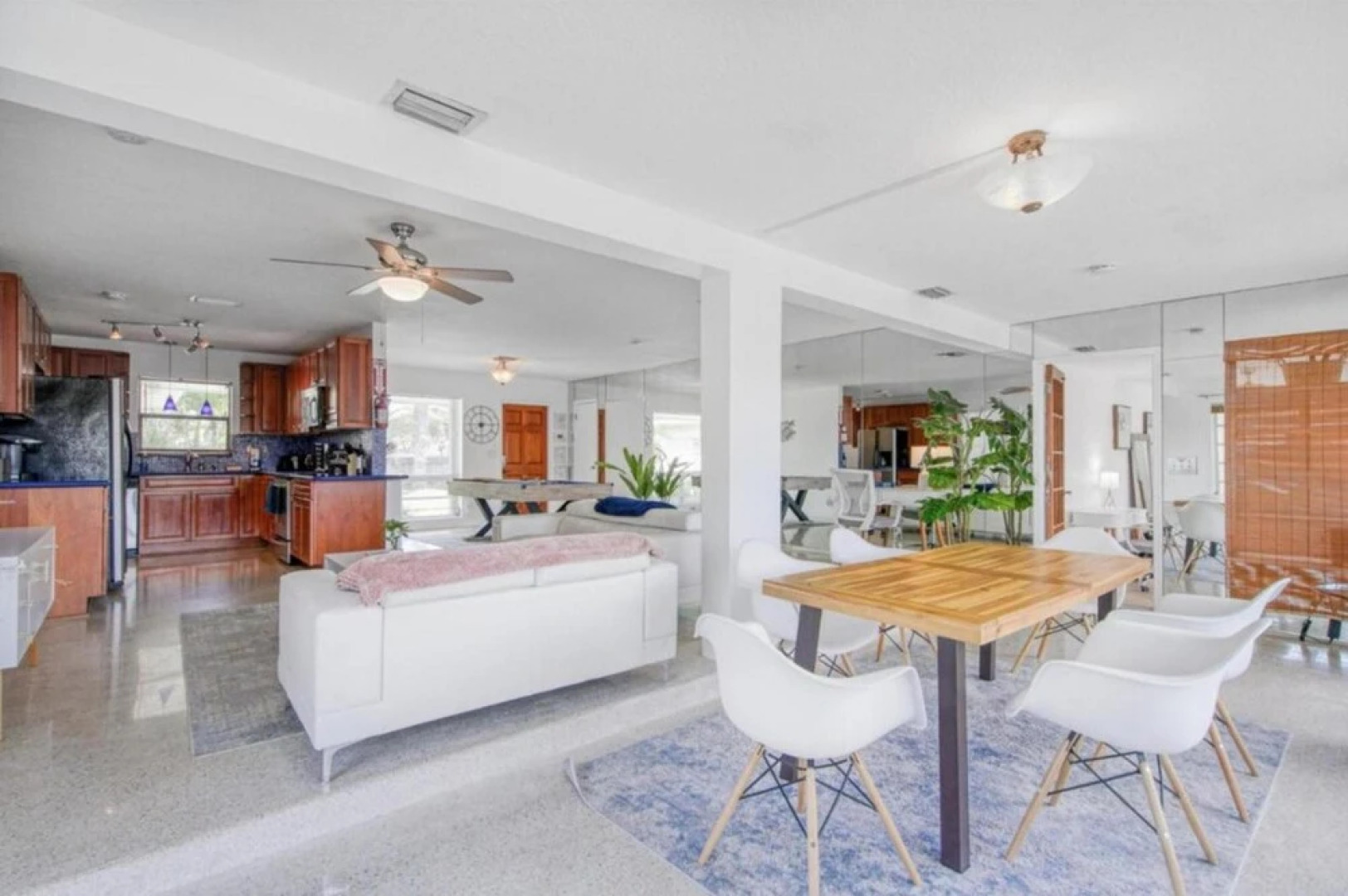 Aquapeace by The Gold Nests