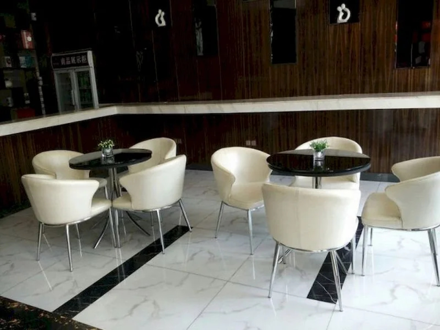 Jiajie Inn Haikou Fruit Market Branch