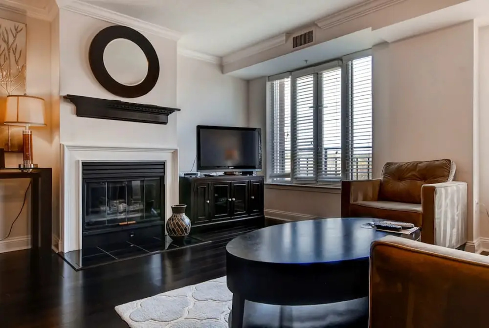 Global Luxury Suites at Harbor East