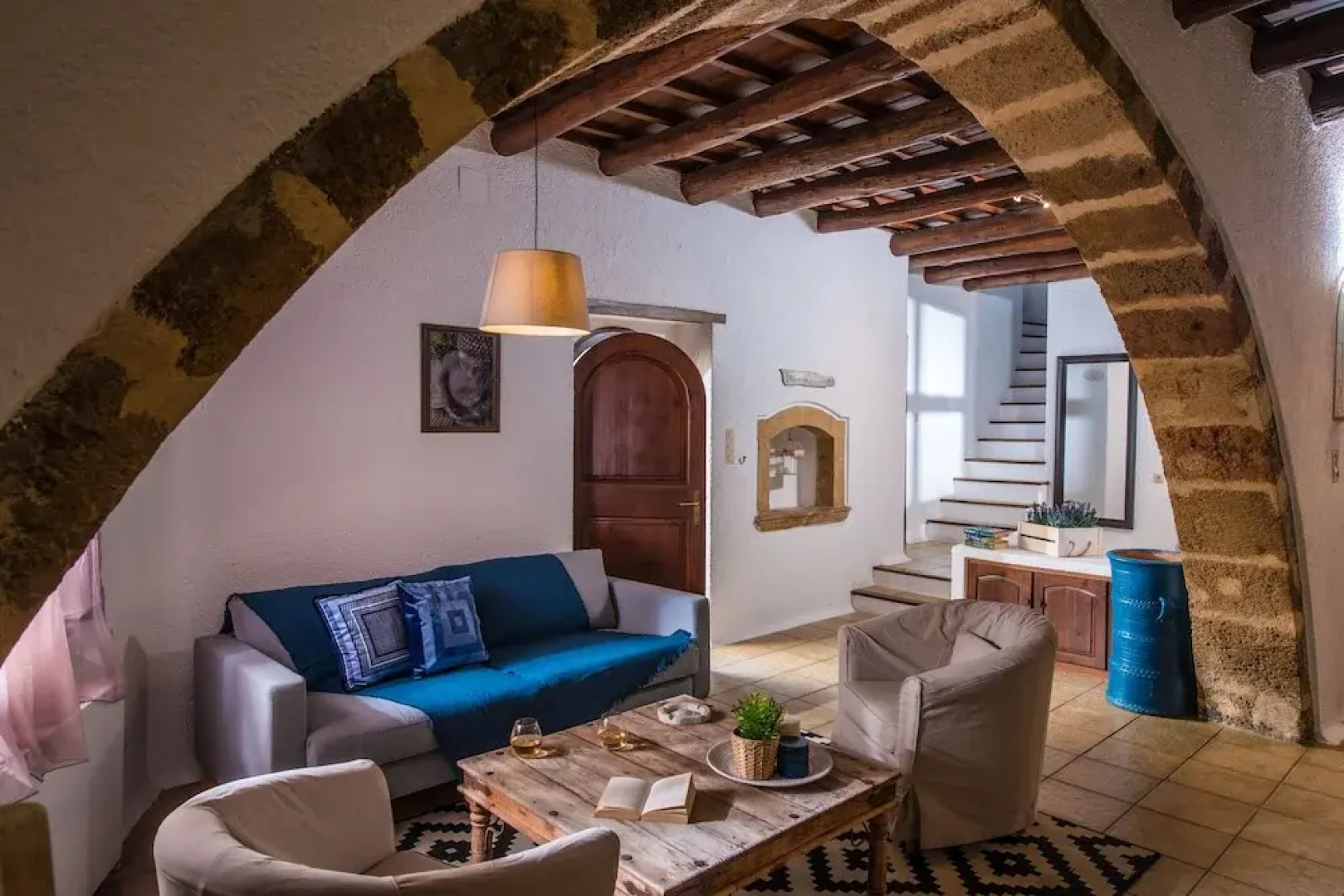 Koutouloufari House by Checkin