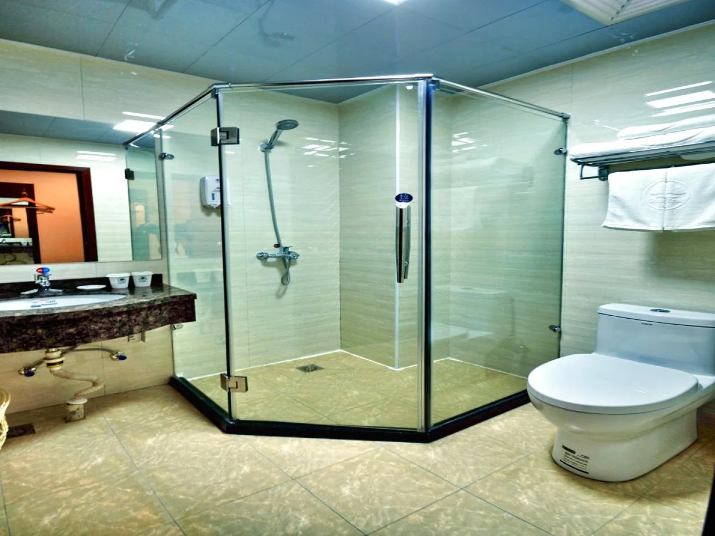 GreenTree Inn Zhangjiakou Jinding Ci’er Mountain Road Business Hotel