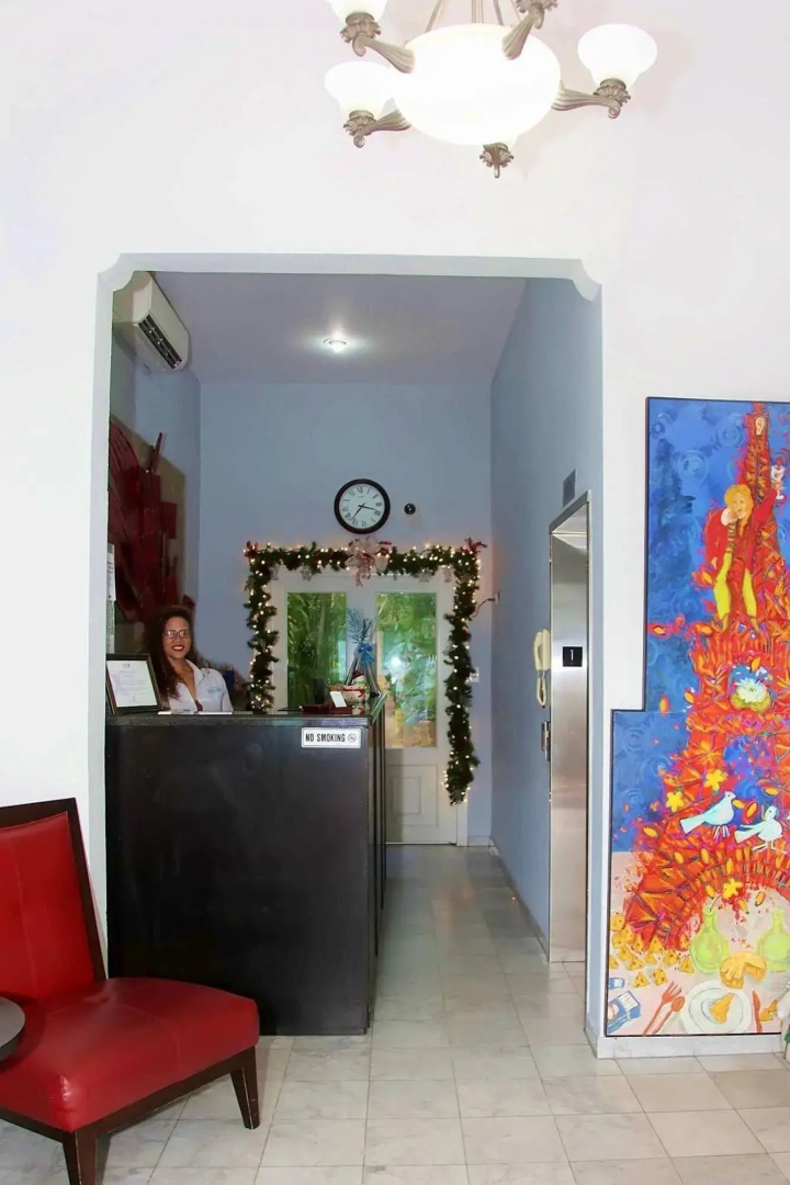 Coral Princess Hotel