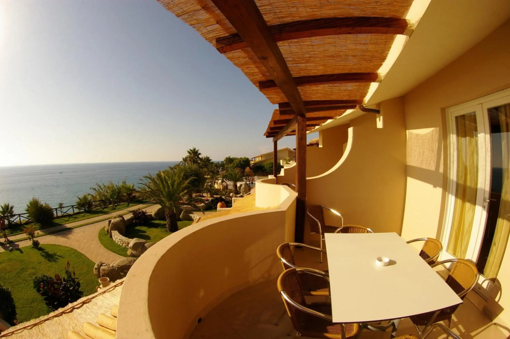 Villaggio Cala Di Volpe Hotel & Residence