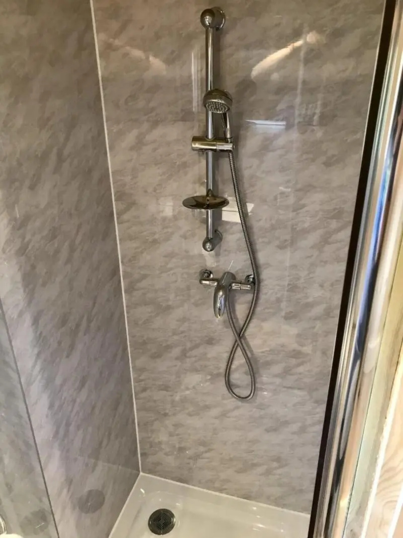 Highland Bear Lodge & Luxury Bear Huts