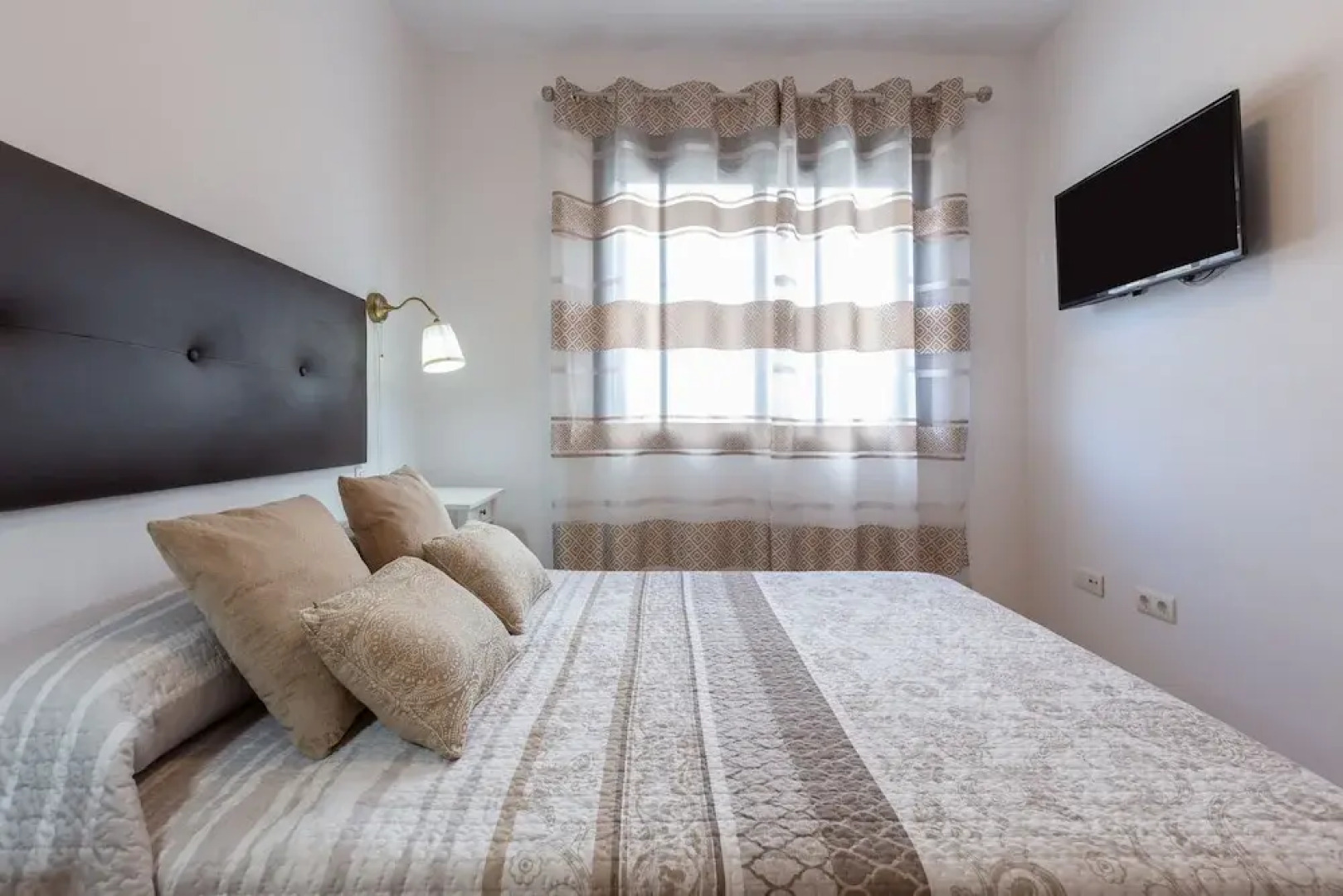 Tolox 1 in Tolox With 1 Bedrooms and 1 Bathrooms