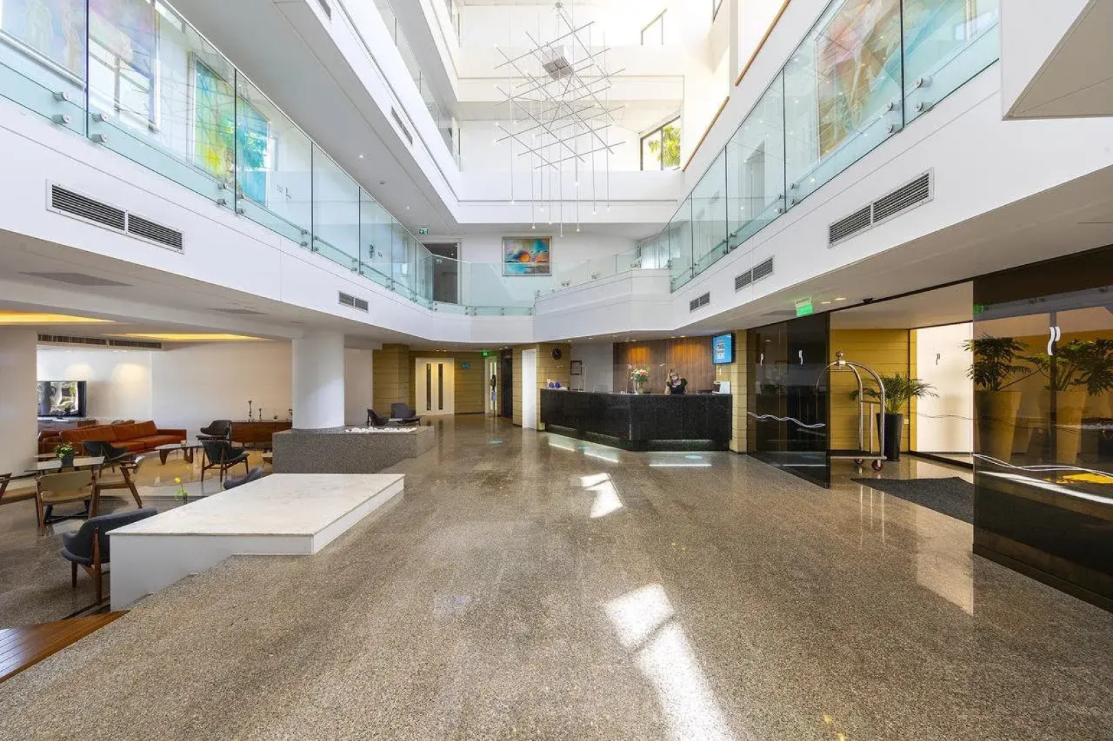 Crystal Springs Beach Hotel