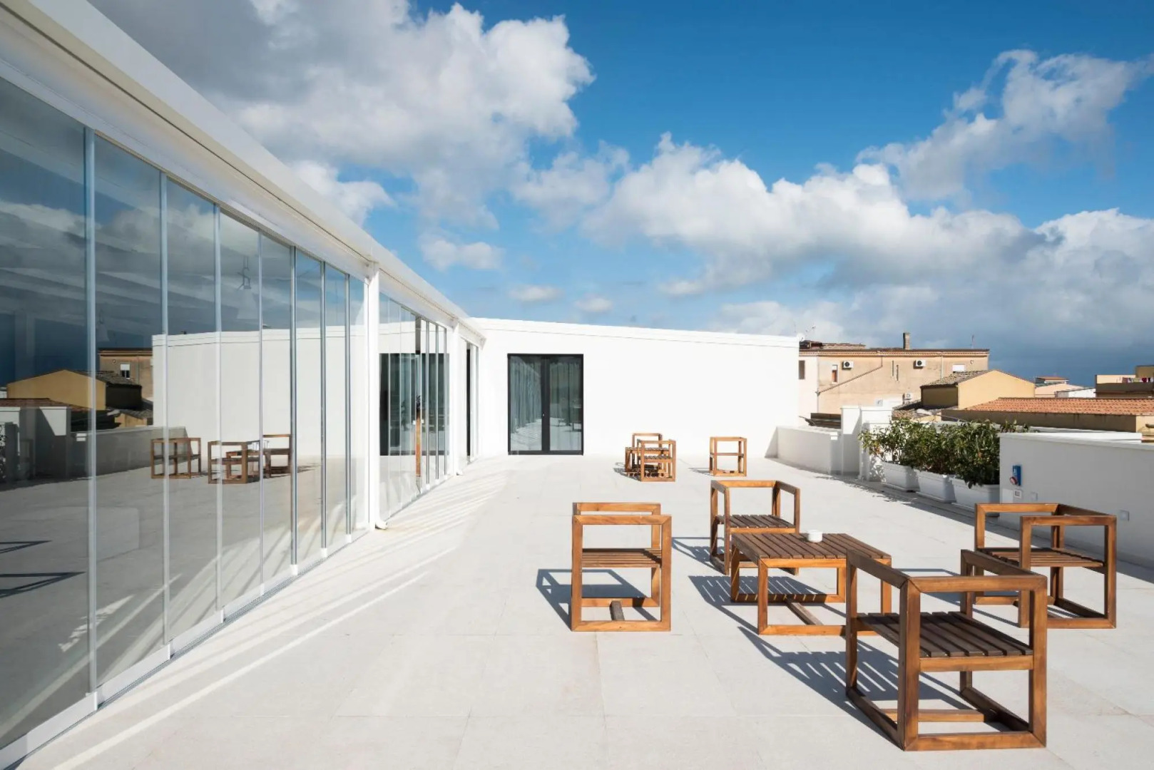 Alkamuri Posh Hotel Spa - 106 Suite Deluxe