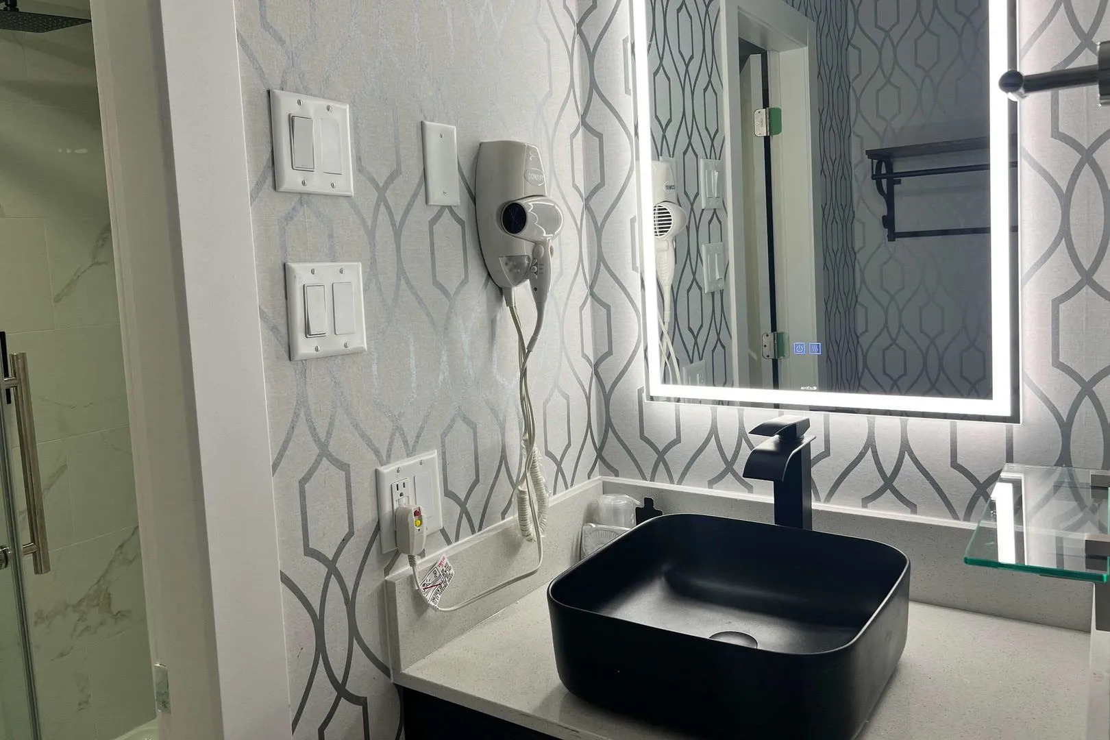 The Vic, an Ascend Collection Hotel