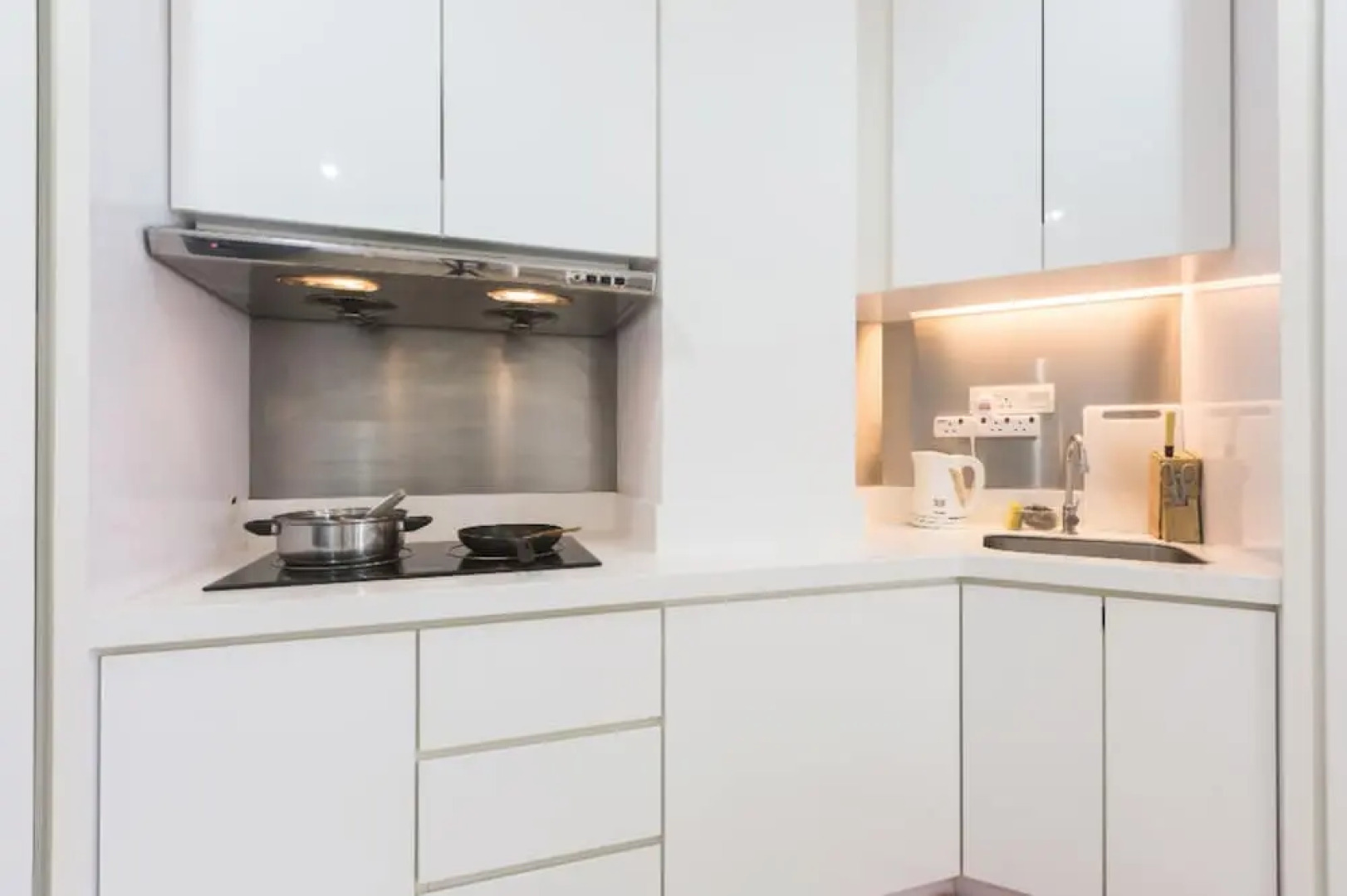 118 Residences by Living Comfort