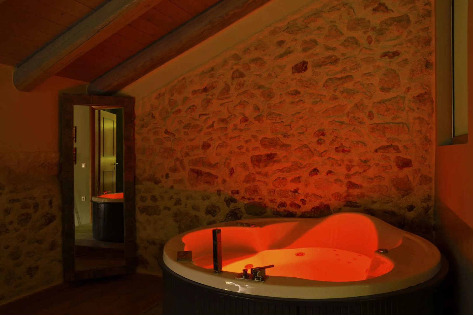 Elia Kentron- Adults Only