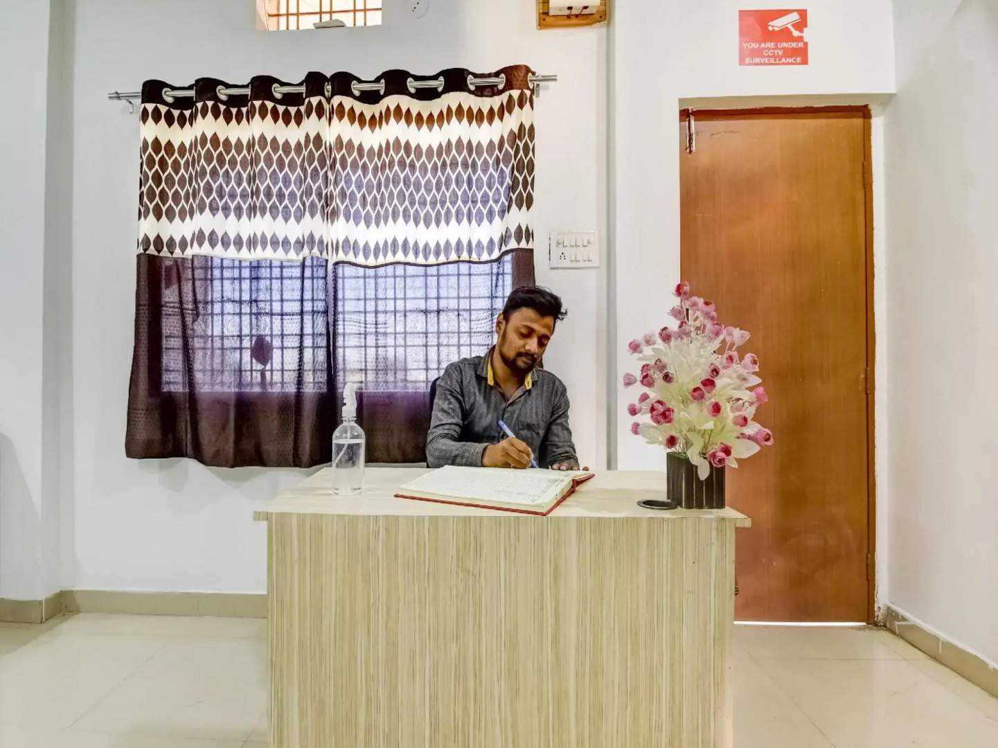 The Highway Inn by OYO Rooms