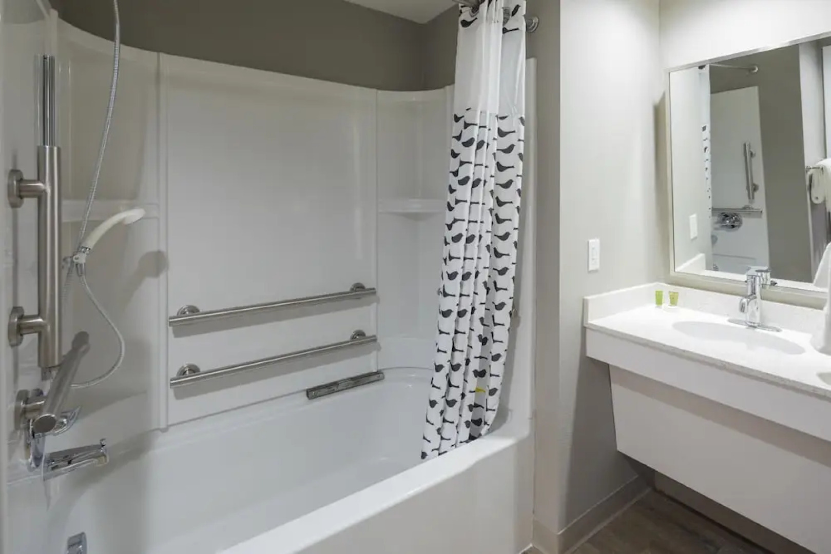 Uptown Suites Extended Stay Miami FL – Homestead