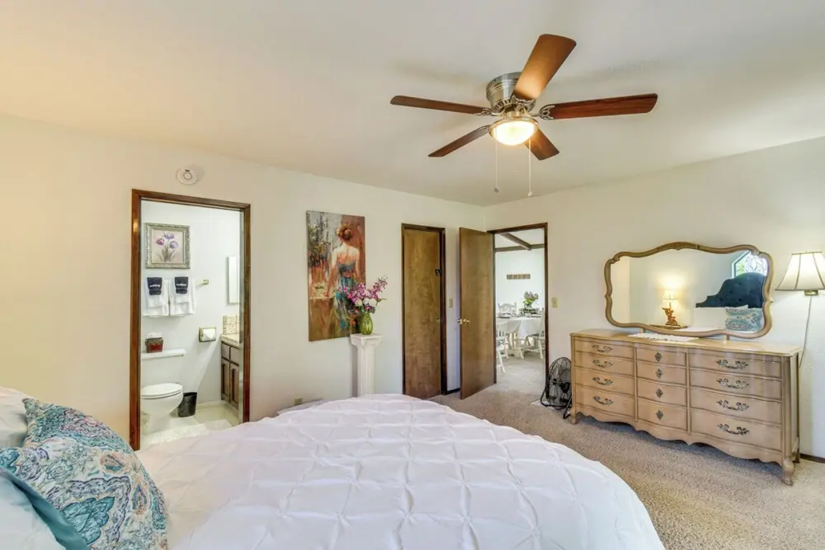 Peaceful Groveland Home w/ Deck + Fire Pit!