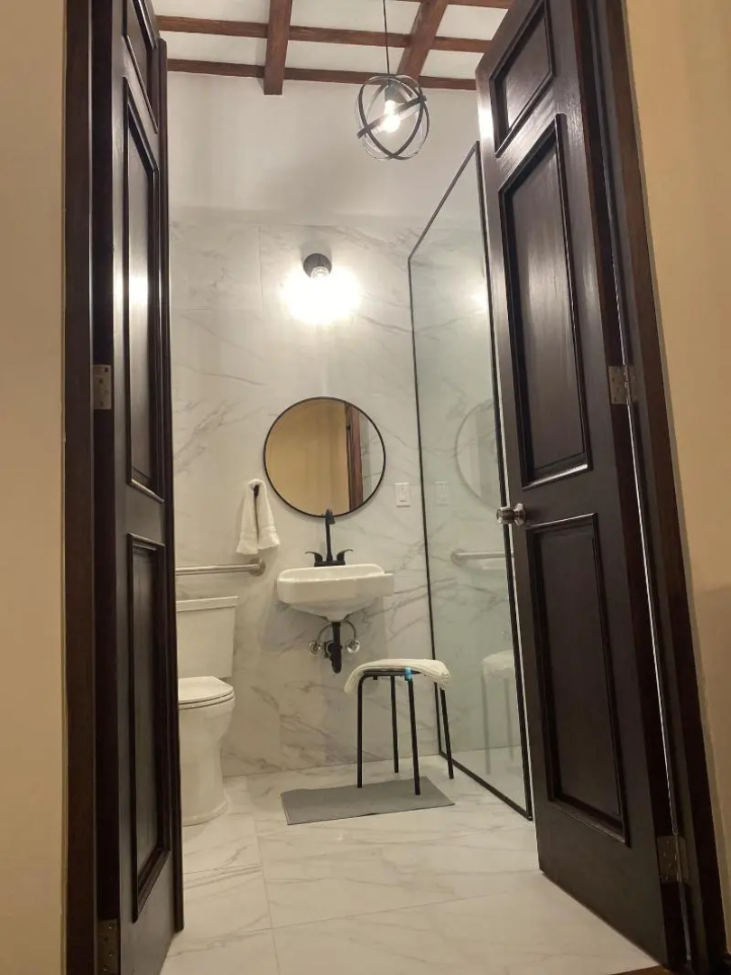 352 Guest House