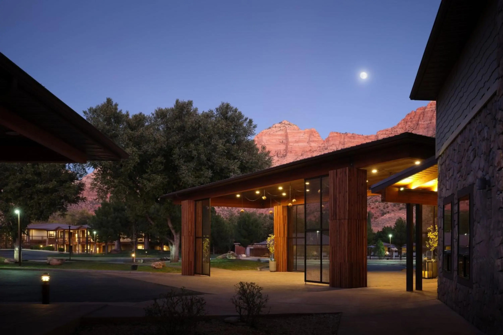 Отель The Red Cliffs Lodge Zion, a Tribute Portfolio