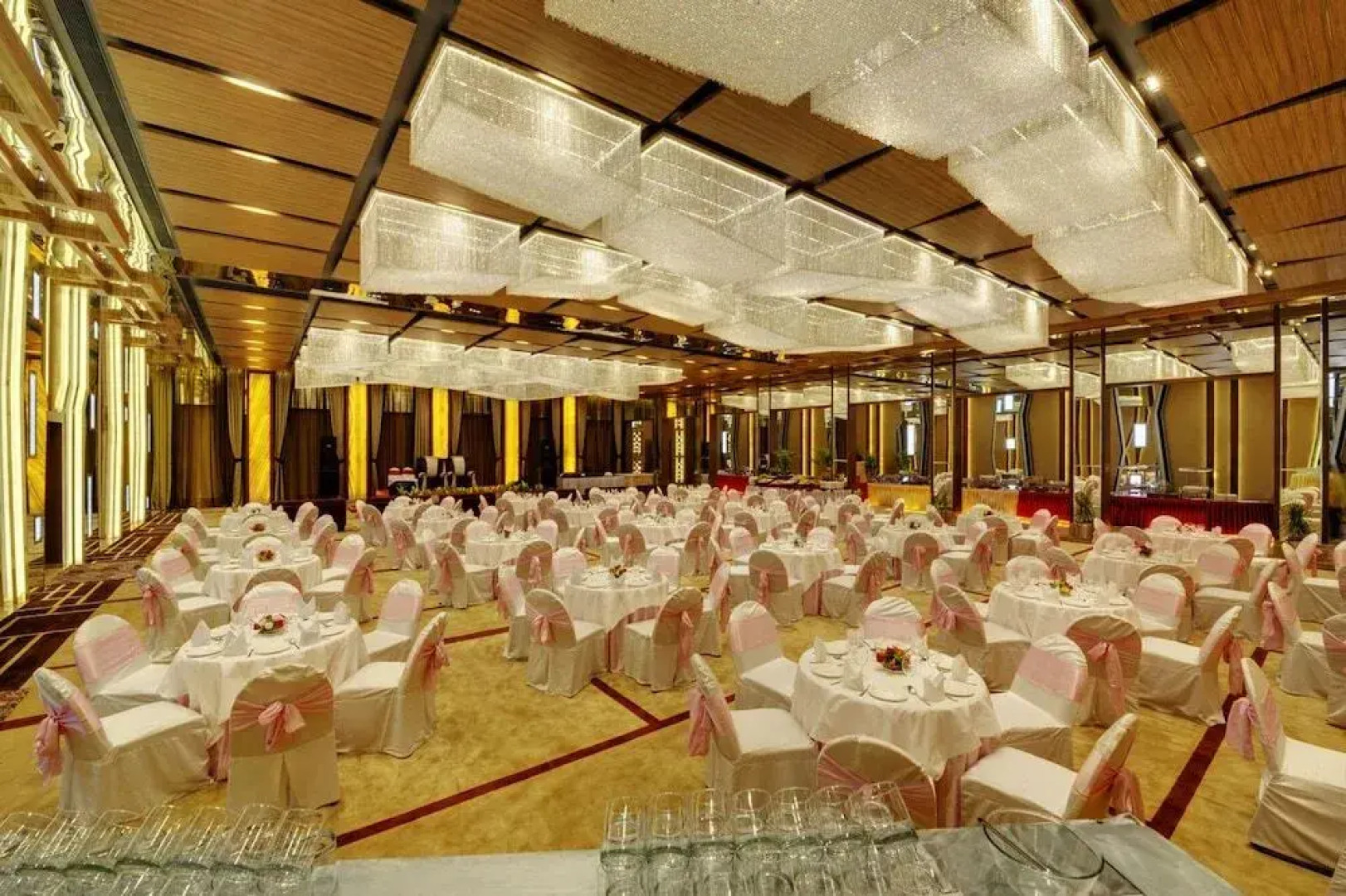 Hotel Babylon International