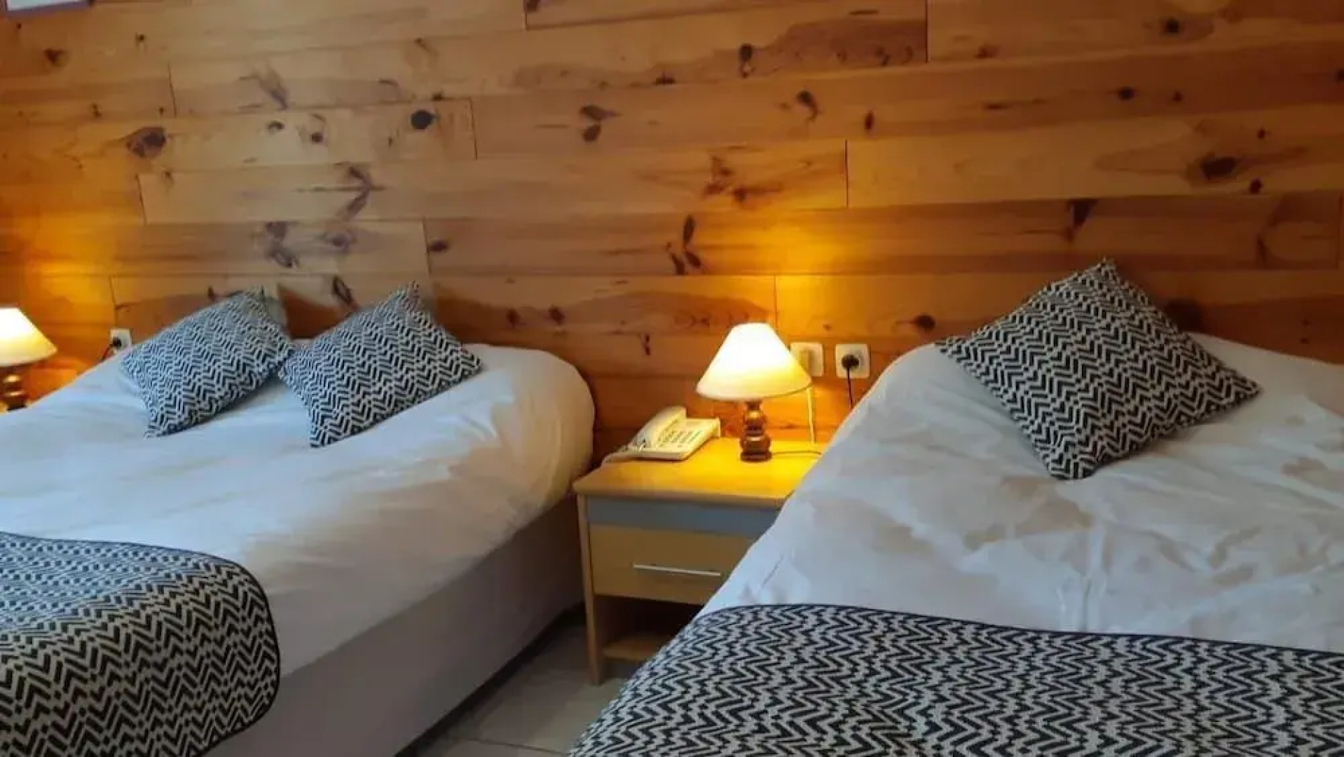 Logis Auberge De La Mandrie