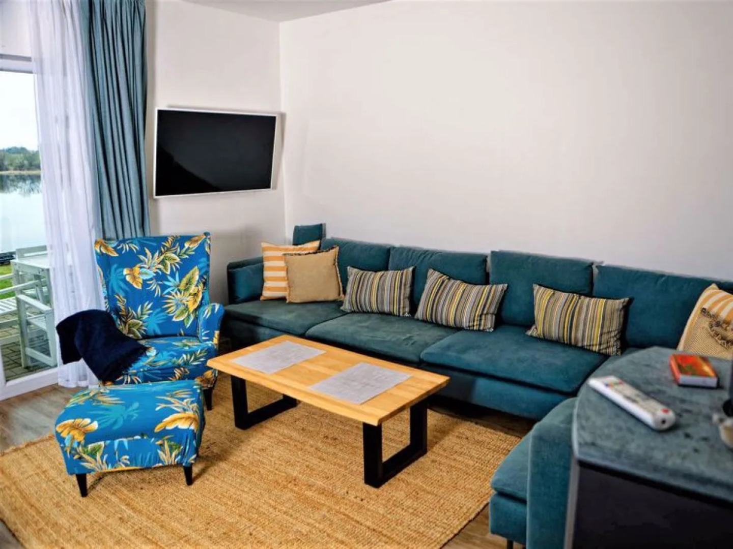 Lakeside Village 32920