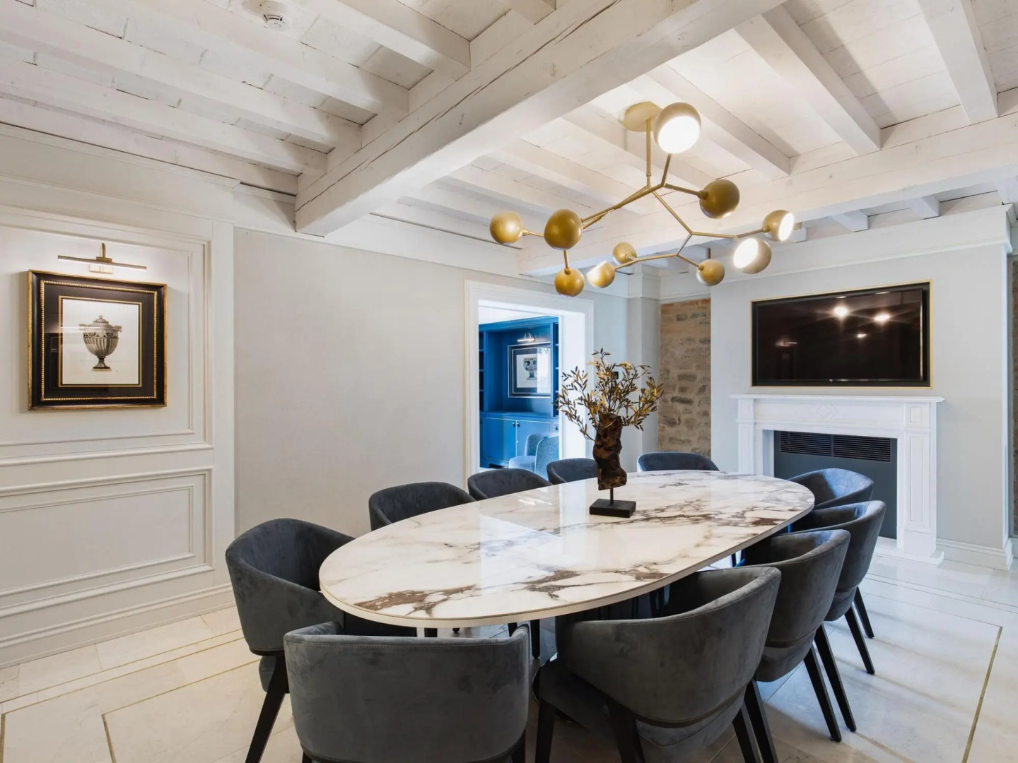 Lush holiday home in Varignana with bubble bath