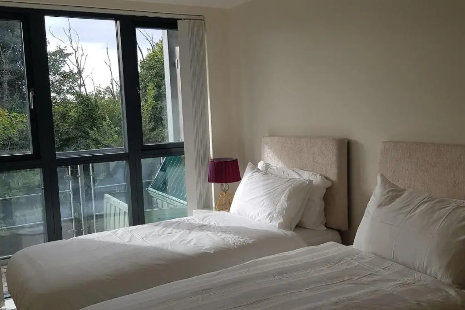 Garland Modern Apartment, Greenhithe 1 With Parking