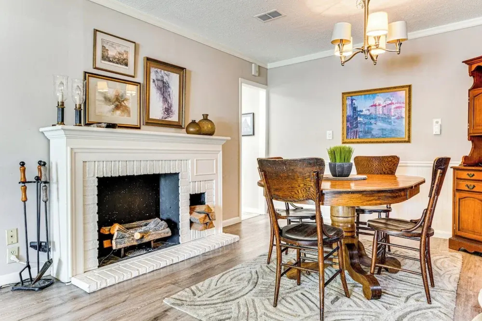 2 Mi to Purdue: Modern Home in West Lafayette